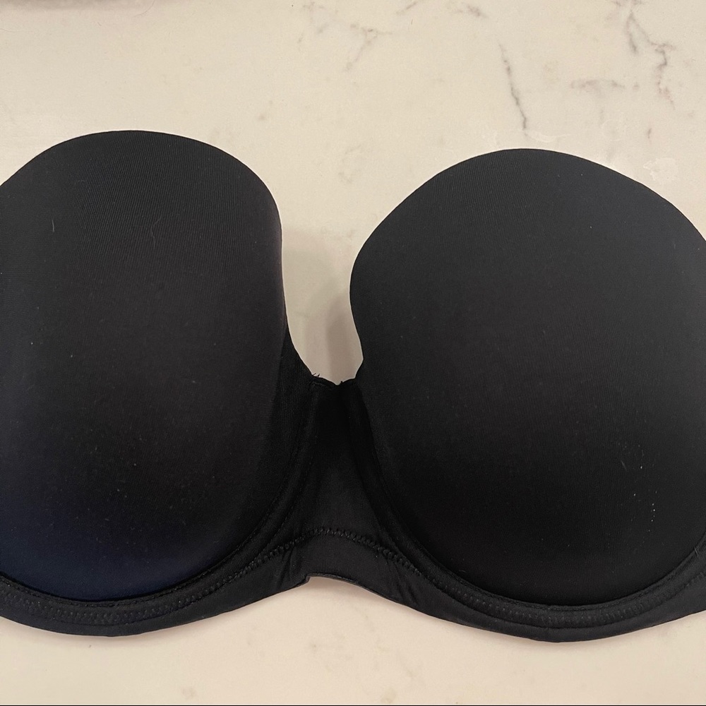 34DDD black wacoal strapless bra